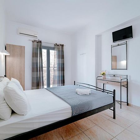 Marousi Rooms Perissa  Bagian luar foto